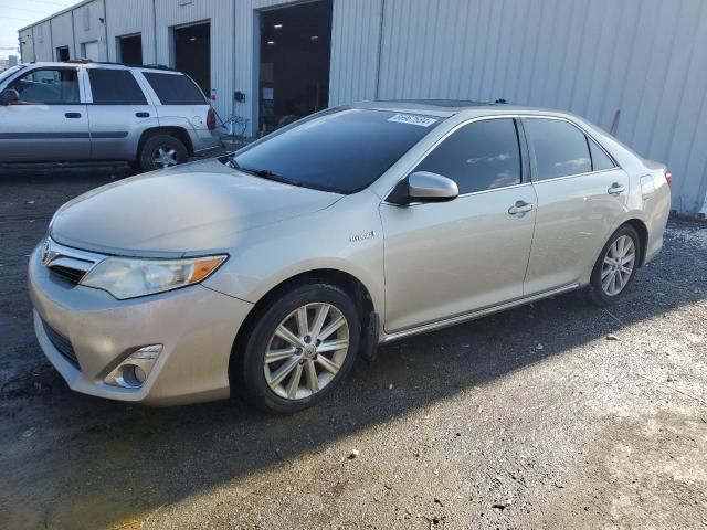 2014 Toyota Camry Hybrid