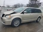 2014 Chrysler Town & Country Touring L