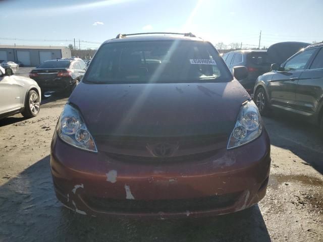 2007 Toyota Sienna CE