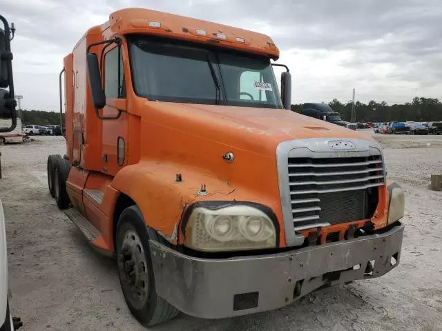 2006 Freightliner Conventional ST120