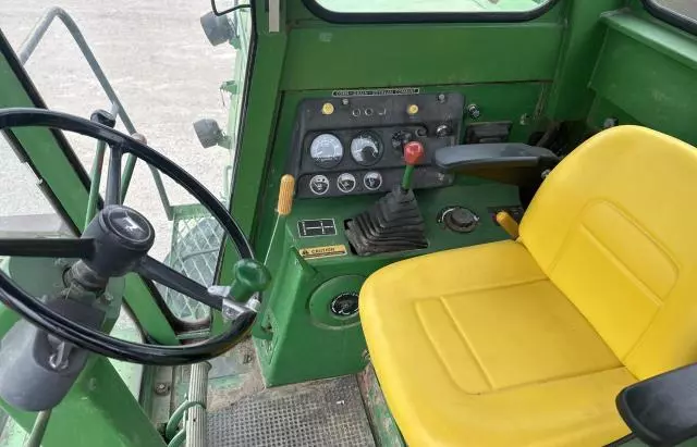 1979 John Deere 4400