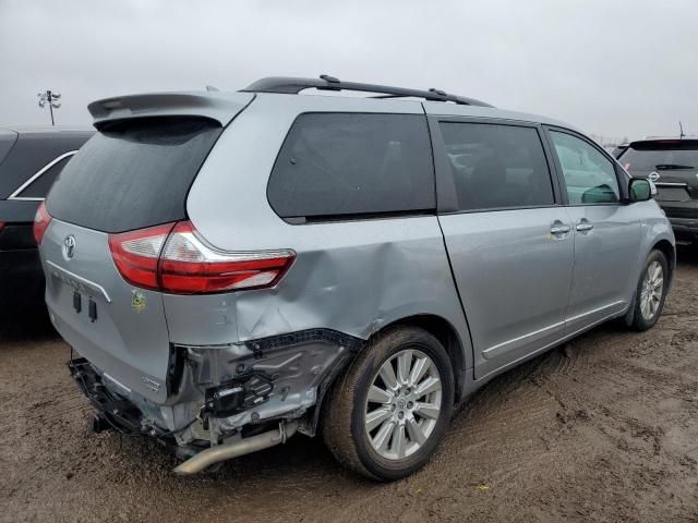 2017 Toyota Sienna XLE