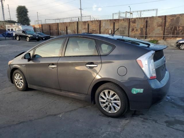 2014 Toyota Prius PLUG-IN