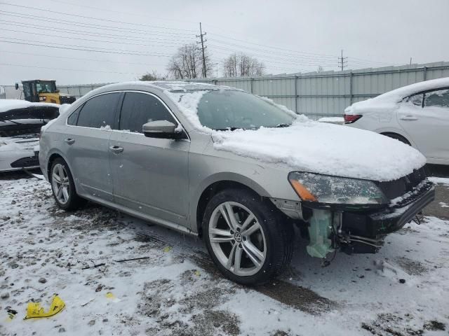 2013 Volkswagen Passat SEL