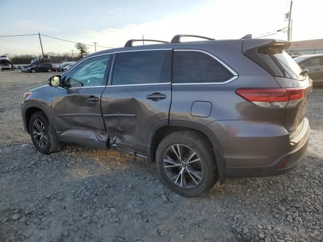 2018 Toyota Highlander LE