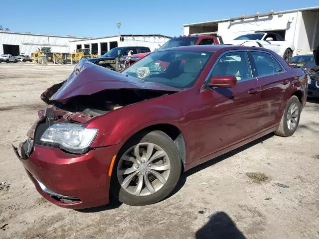 2019 Chrysler 300 Touring