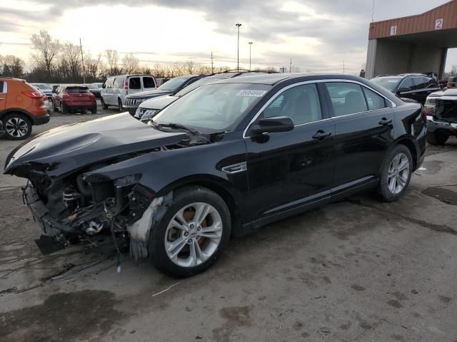 2018 Ford Taurus SEL