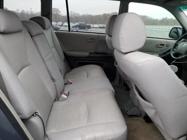 2004 Toyota Highlander Base