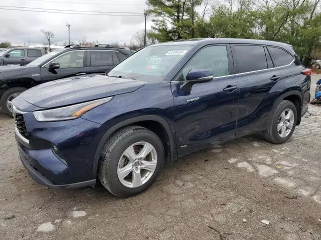 2021 Toyota Highlander Hybrid LE