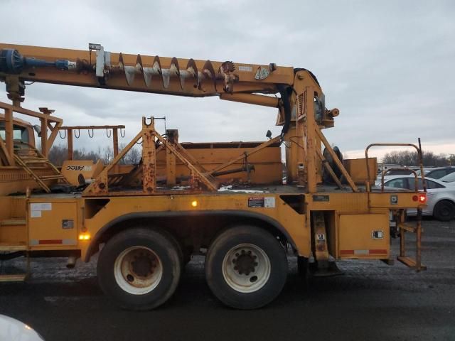 2006 International 4000 4400