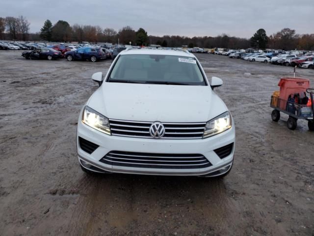 2015 Volkswagen Touareg V6