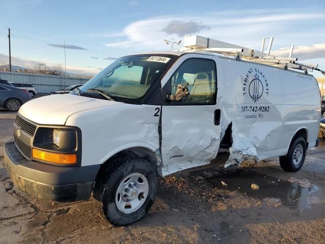 2004 Chevrolet Express G2500