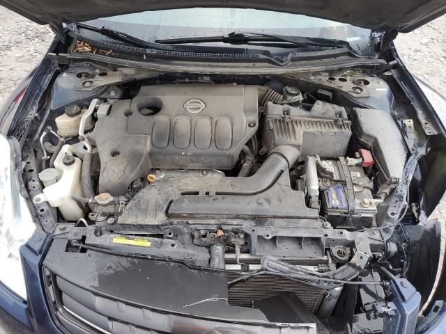 2010 Nissan Altima Base