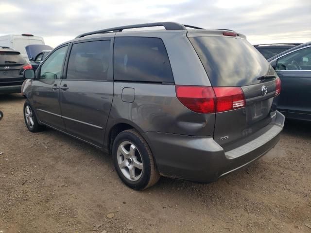 2005 Toyota Sienna CE