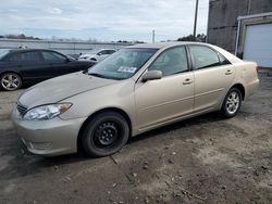 Toyota Vehiculos salvage en venta: 2005 Toyota Camry LE