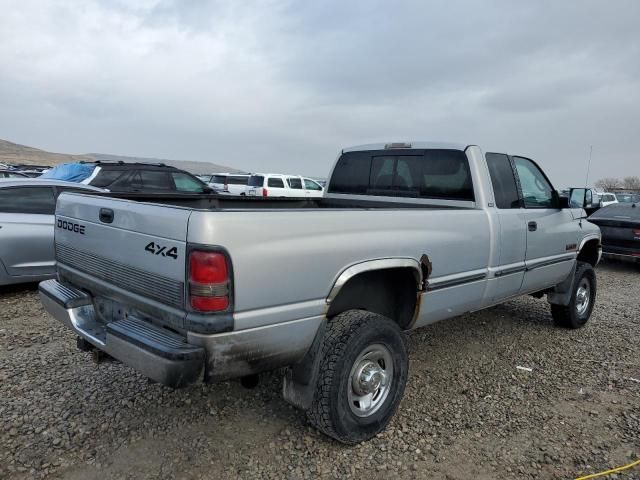 1999 Dodge RAM 2500