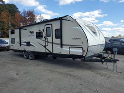 Coachmen Freedom Vehiculos salvage en venta: 2017 Coachmen Freedom