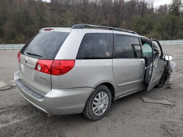 2006 Toyota Sienna CE