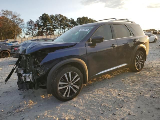 2023 Nissan Pathfinder Platinum