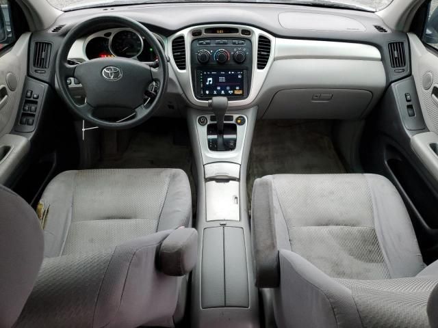 2004 Toyota Highlander Base