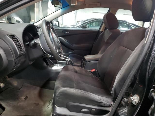 2010 Nissan Altima Base