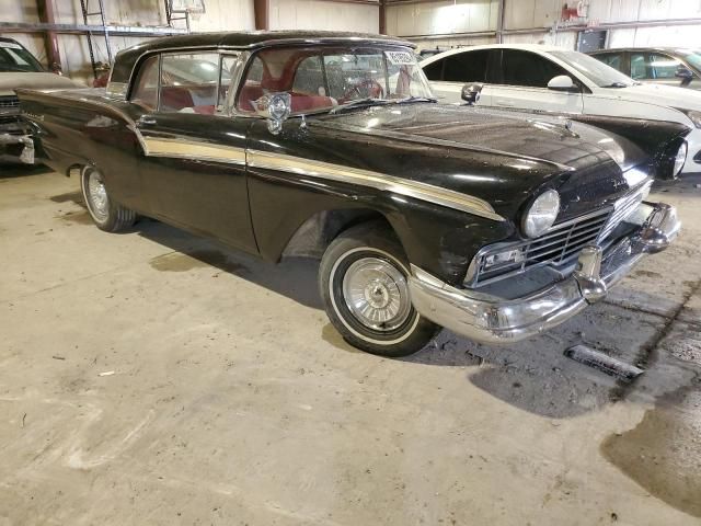 1957 Ford Fairlane