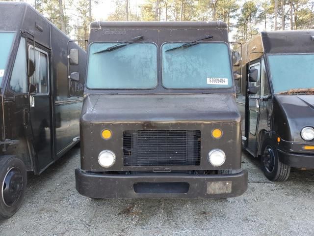 2009 Freightliner Chassis M Line WALK-IN Van