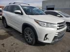 2017 Toyota Highlander SE