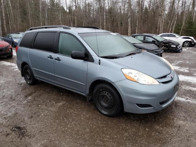 2010 Toyota Sienna CE