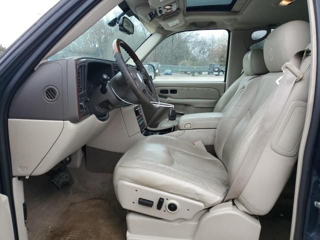 2005 Cadillac Escalade Luxury