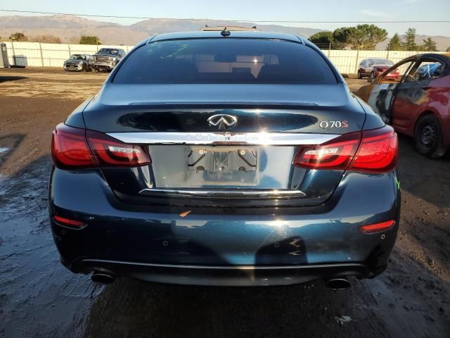 2016 Infiniti Q70 5.6