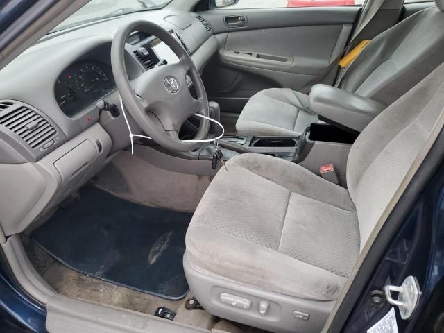 2004 Toyota Camry LE