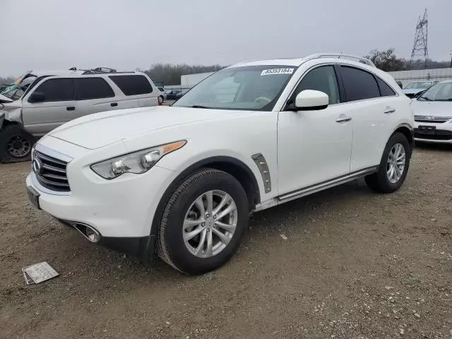 2012 Infiniti FX35