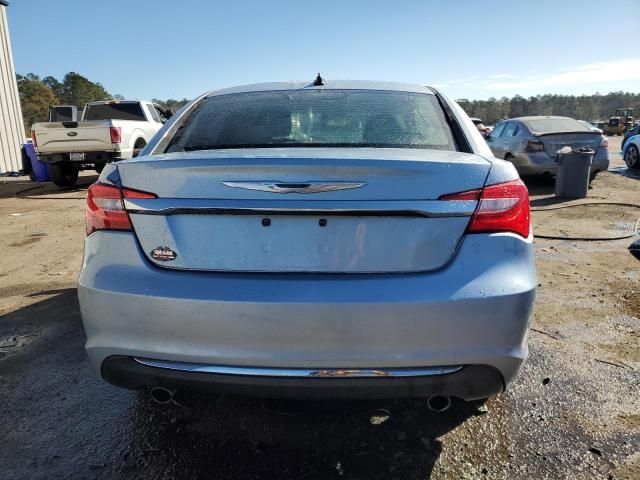 2012 Chrysler 200 Touring