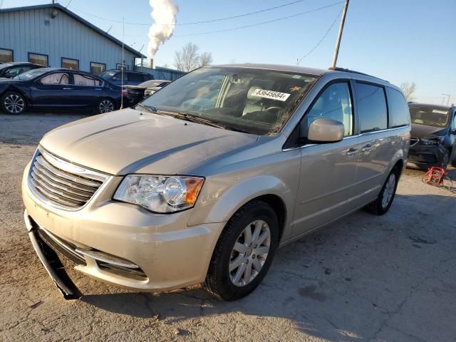 2016 Chrysler Town & Country LX