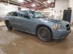 2006 Dodge Magnum SE