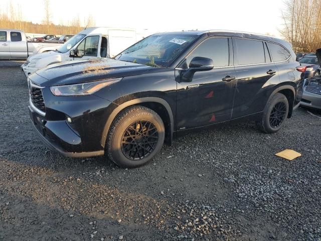 2021 Toyota Highlander Hybrid XLE