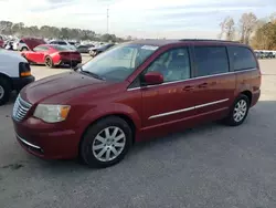 Vehiculos salvage en venta de Copart Dunn, NC: 2013 Chrysler Town & Country Touring