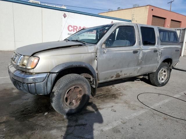 2000 Nissan Frontier Crew Cab XE