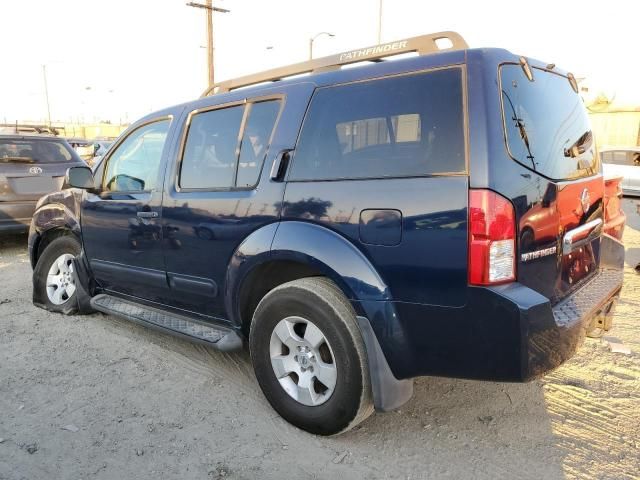 2006 Nissan Pathfinder LE