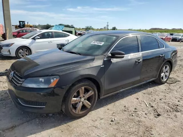 2014 Volkswagen Passat S