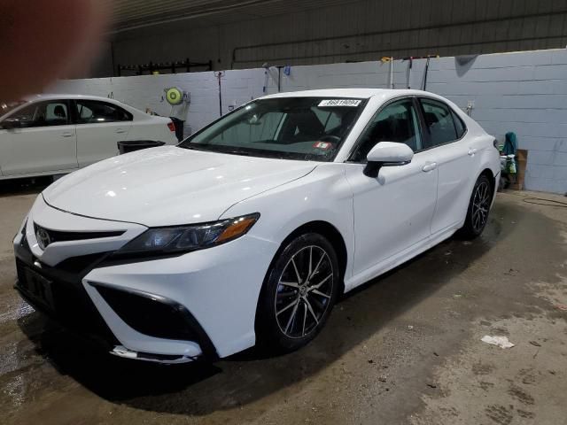 2023 Toyota Camry SE Night Shade