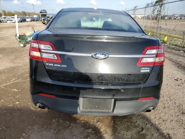 2014 Ford Taurus SEL