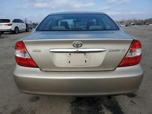 2004 Toyota Camry LE