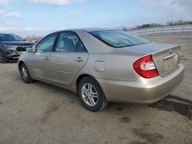 2004 Toyota Camry LE