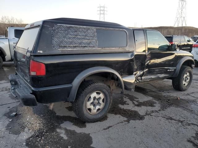 2001 Chevrolet S Truck S10