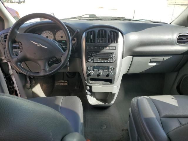 2007 Chrysler Town & Country Touring