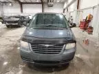 2005 Chrysler Town & Country