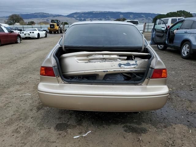 2001 Toyota Camry CE