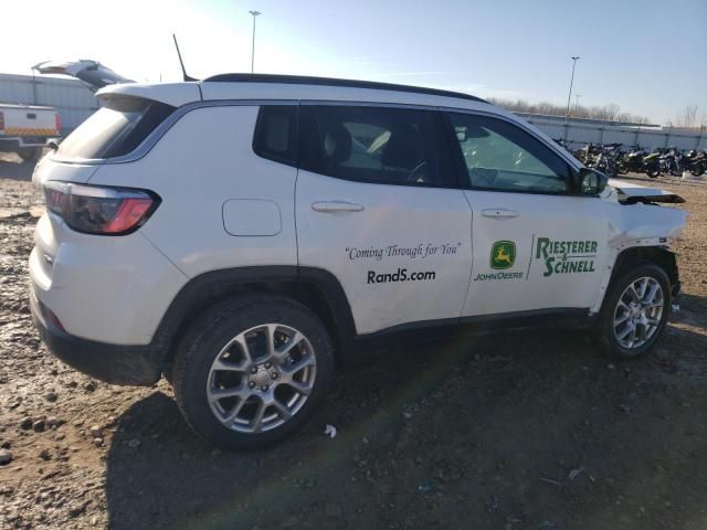 2023 Jeep Compass Latitude LUX